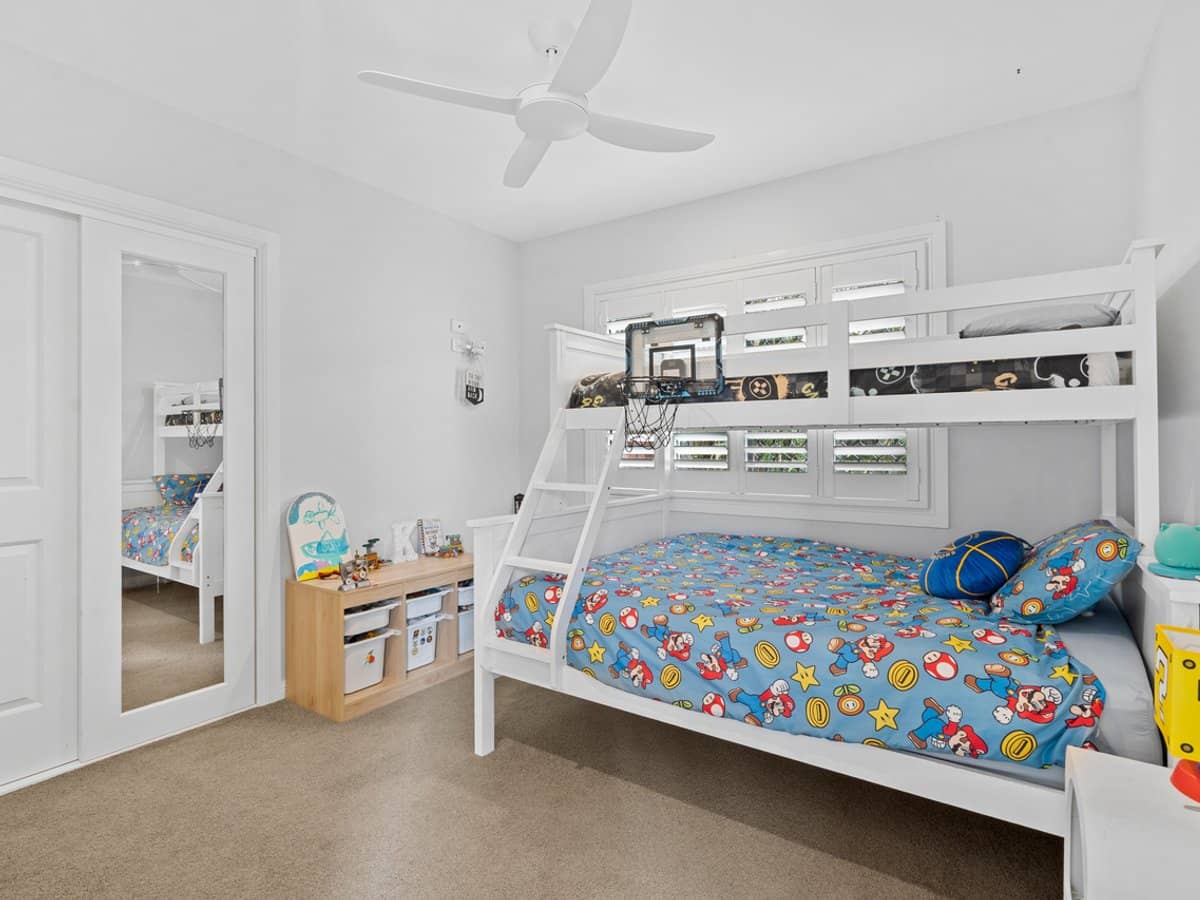 18 Kallaroo Crescent, ASHMORE - Thumbnail 21