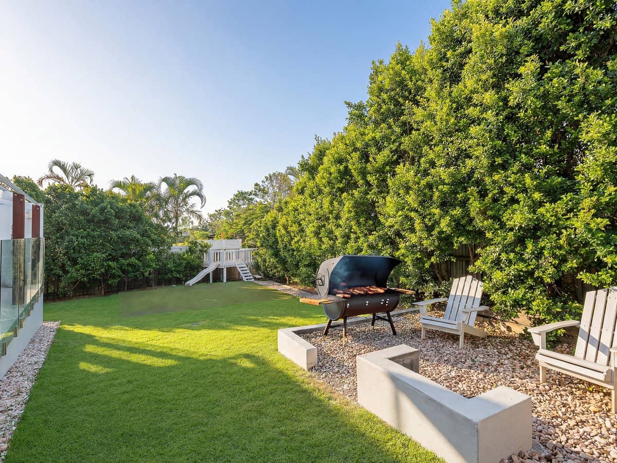 18 Kallaroo Crescent, ASHMORE - Thumbnail 24