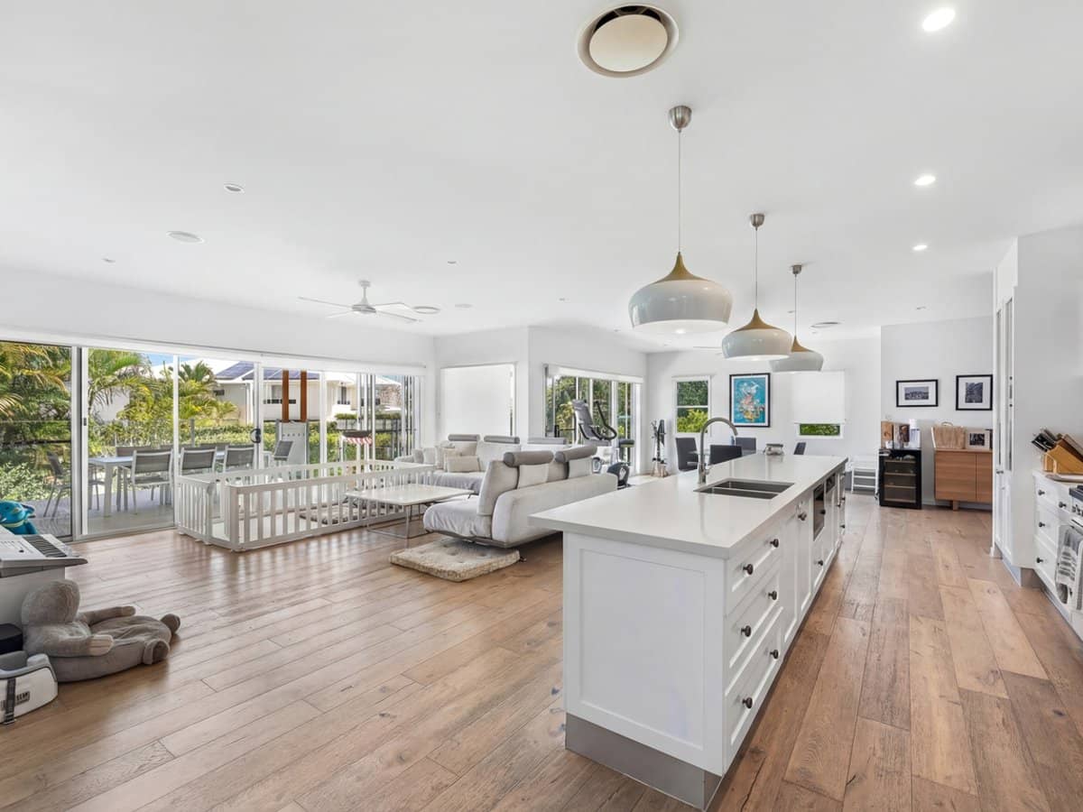 5005 Riverwood Grove, BENOWA - Thumbnail 2