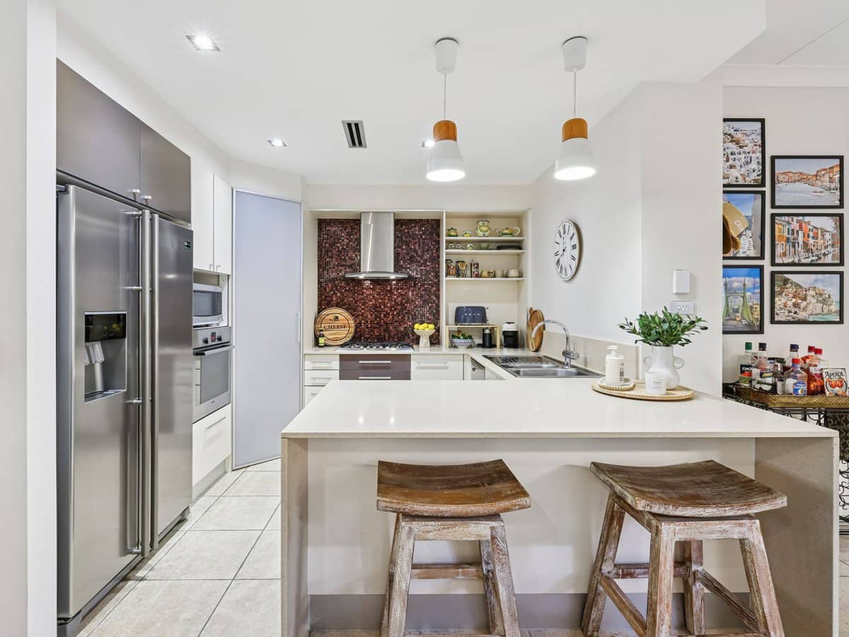 3102 The Boulevard, Carrara - Thumbnail 6