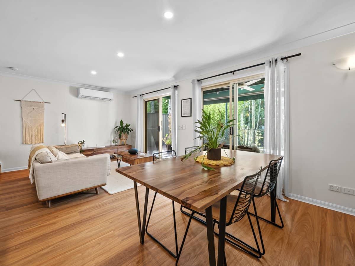 1 Township Drive, BURLEIGH HEADS - Thumbnail 7