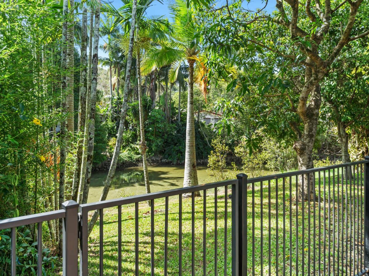 1 Township Drive, BURLEIGH HEADS - Thumbnail 10