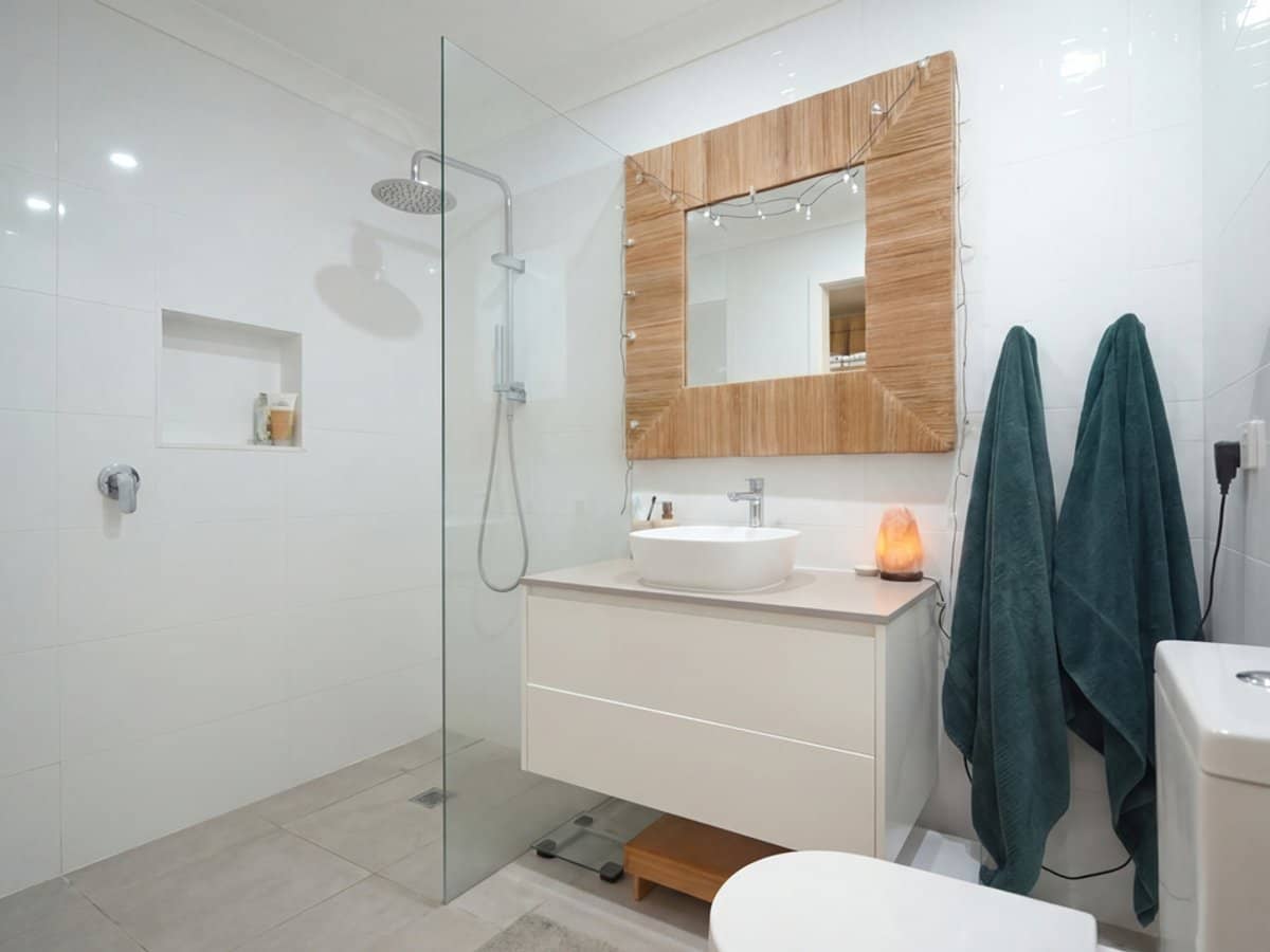 1 Township Drive, BURLEIGH HEADS - Thumbnail 13