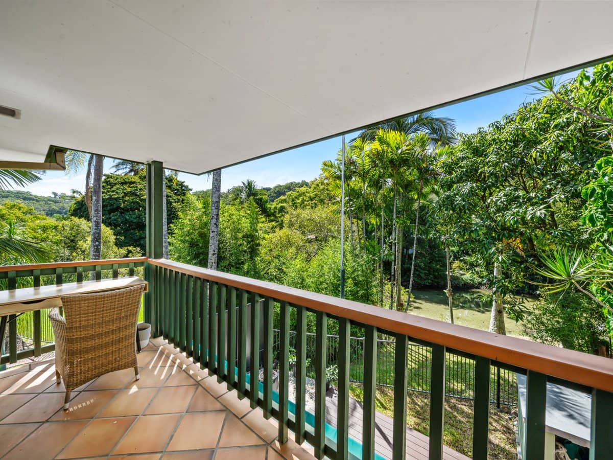 1 Township Drive, BURLEIGH HEADS - Thumbnail 14