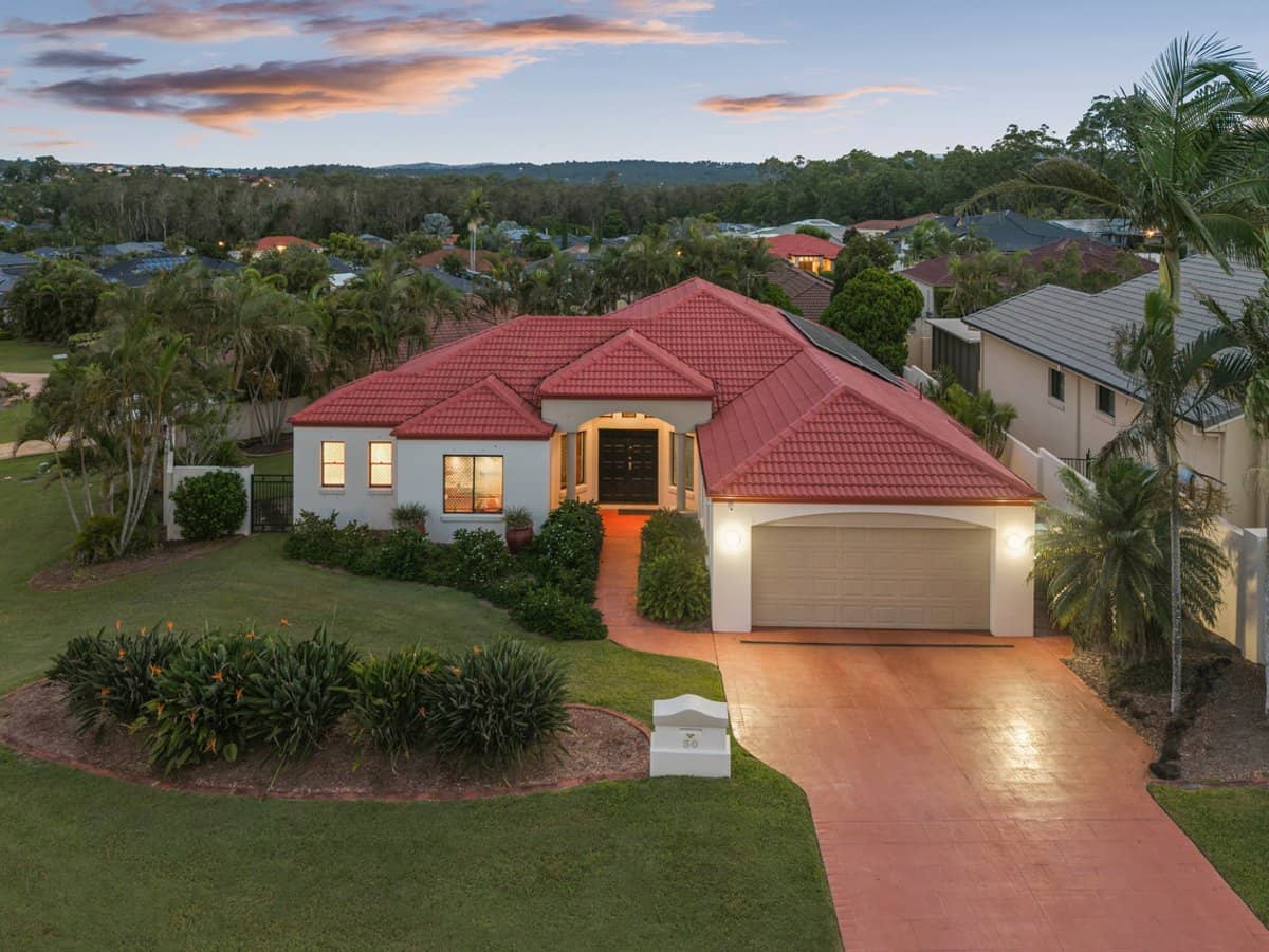 30 Nottinghill Gate Drive, ARUNDEL - Thumbnail 1