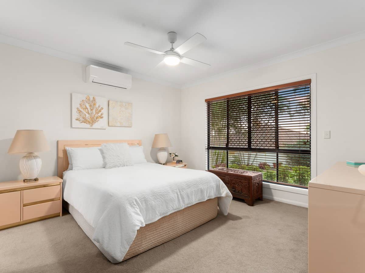 30 Nottinghill Gate Drive, ARUNDEL - Thumbnail 5