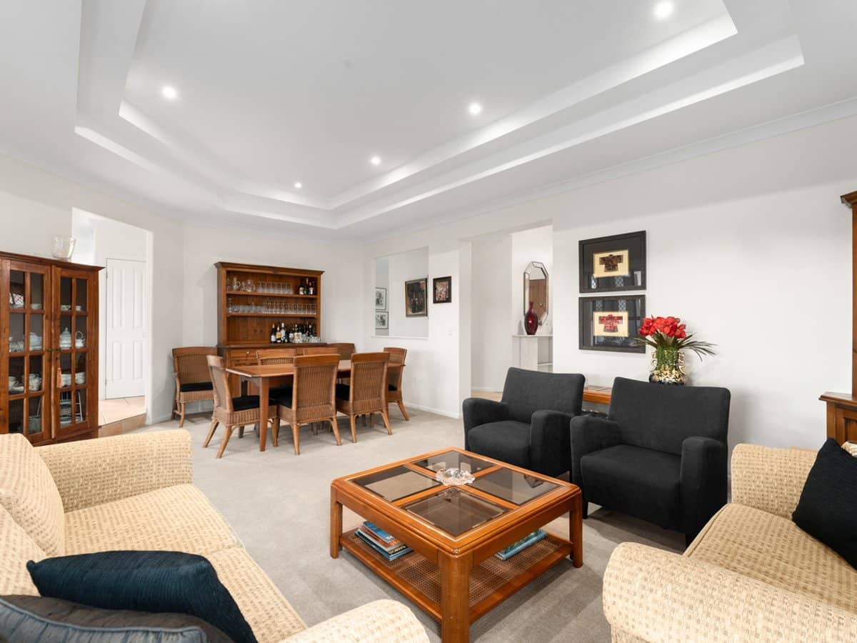 30 Nottinghill Gate Drive, ARUNDEL - Thumbnail 18