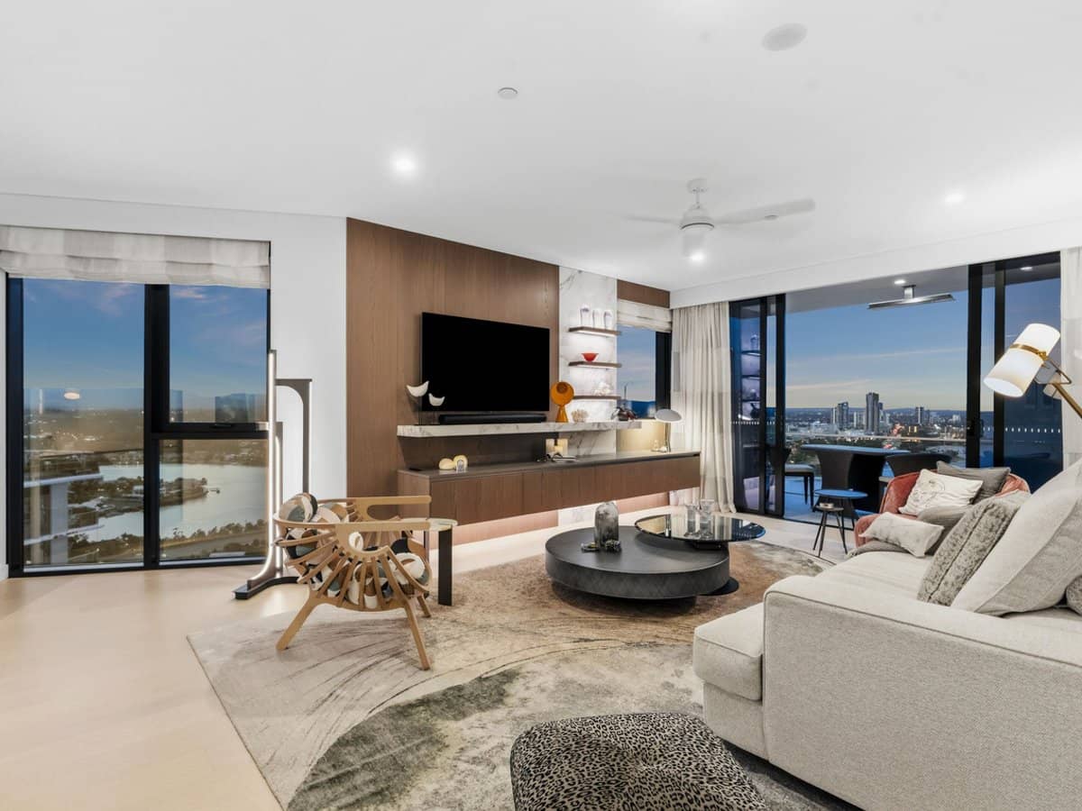 24 Woodroffe Avenue, Main Beach - Thumbnail 6