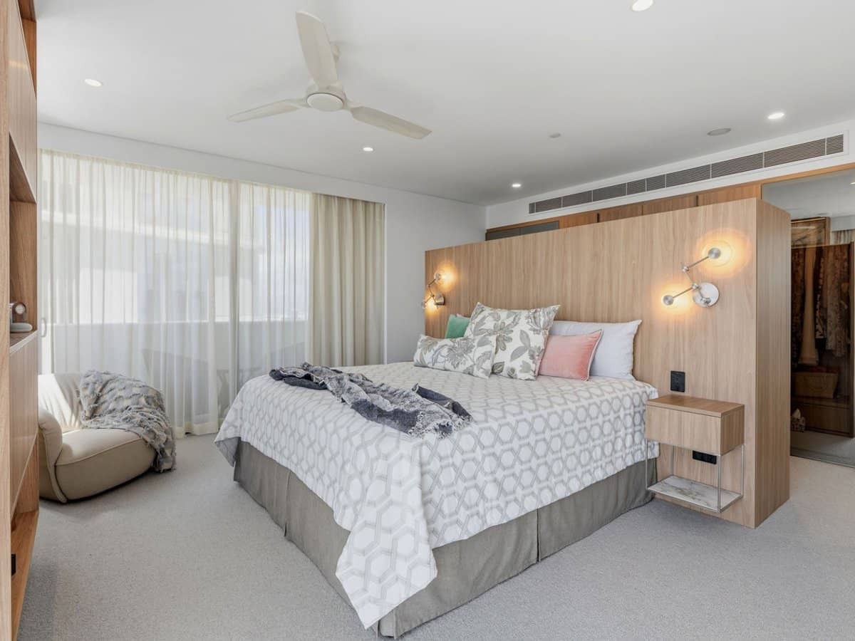 24 Woodroffe Avenue, Main Beach - Thumbnail 16