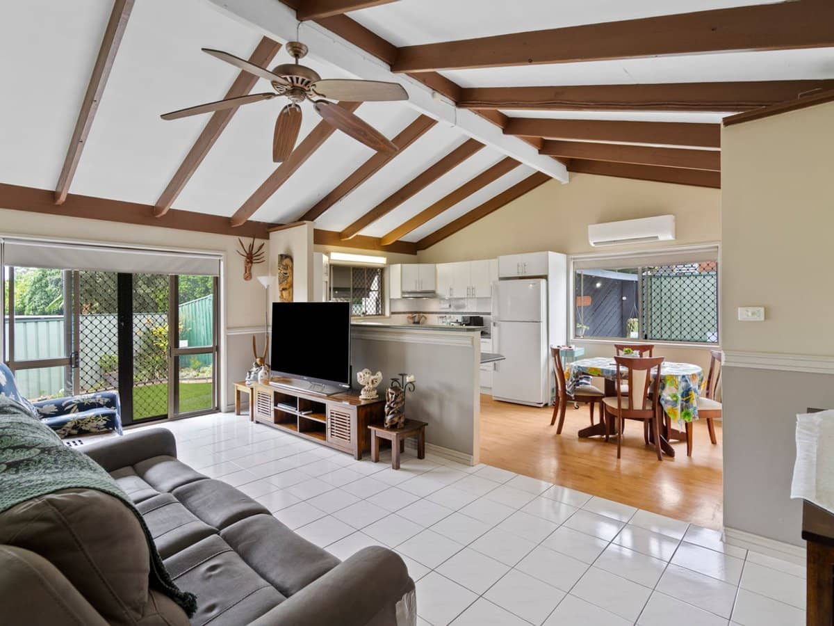 12 Honeyman Street, MOUNT WARREN PARK - Thumbnail 5