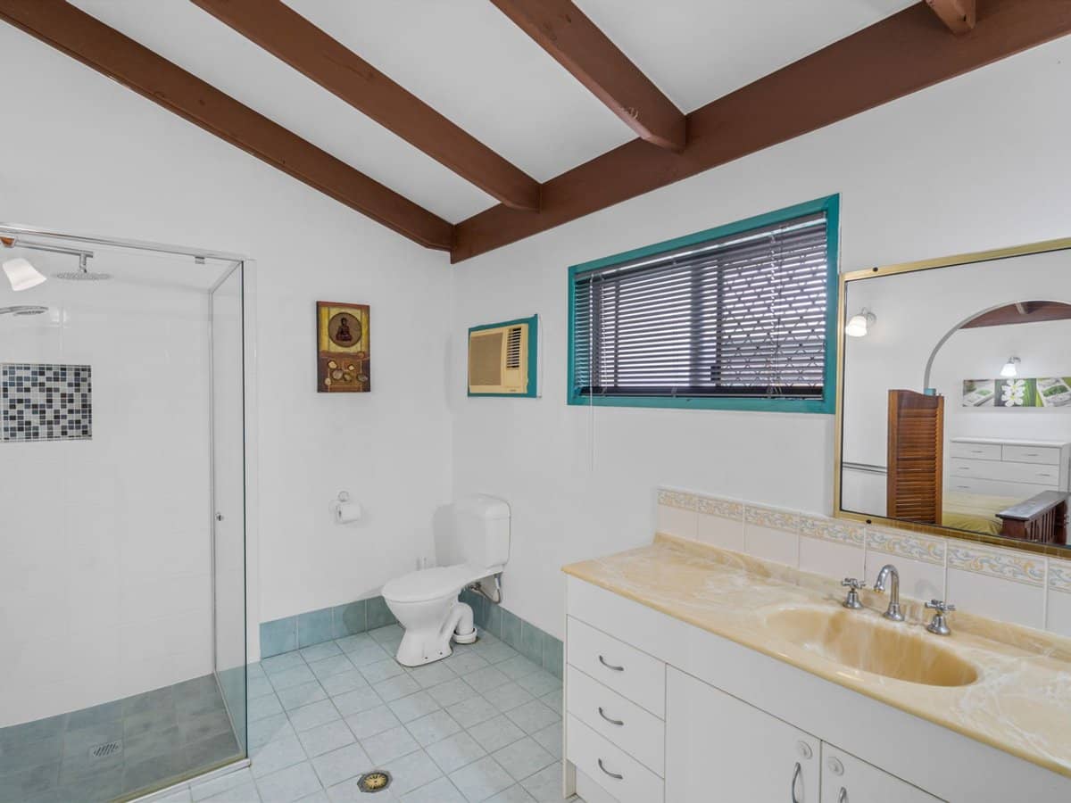 12 Honeyman Street, MOUNT WARREN PARK - Thumbnail 11