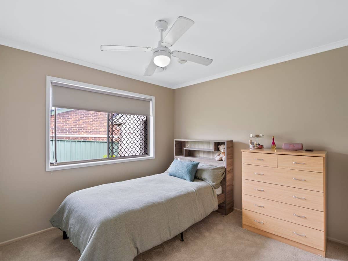 12 Honeyman Street, MOUNT WARREN PARK - Thumbnail 13