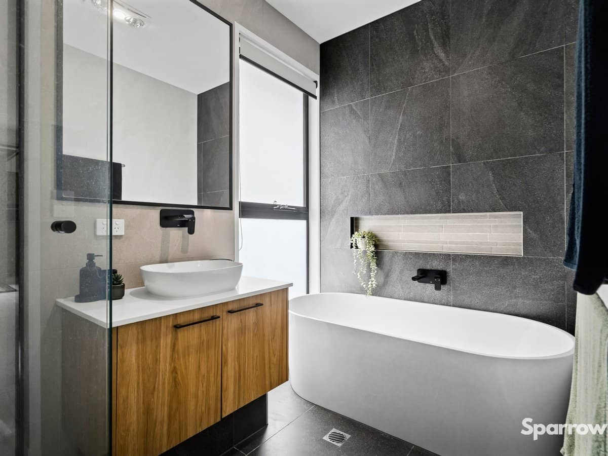 37 Enclave Drive, BAHRS SCRUB - Thumbnail 17