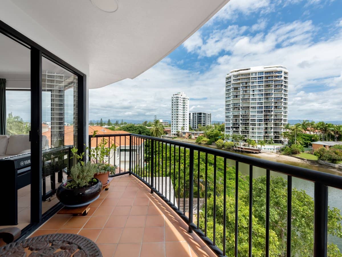 12 Paradise Island, SURFERS PARADISE - Thumbnail 3