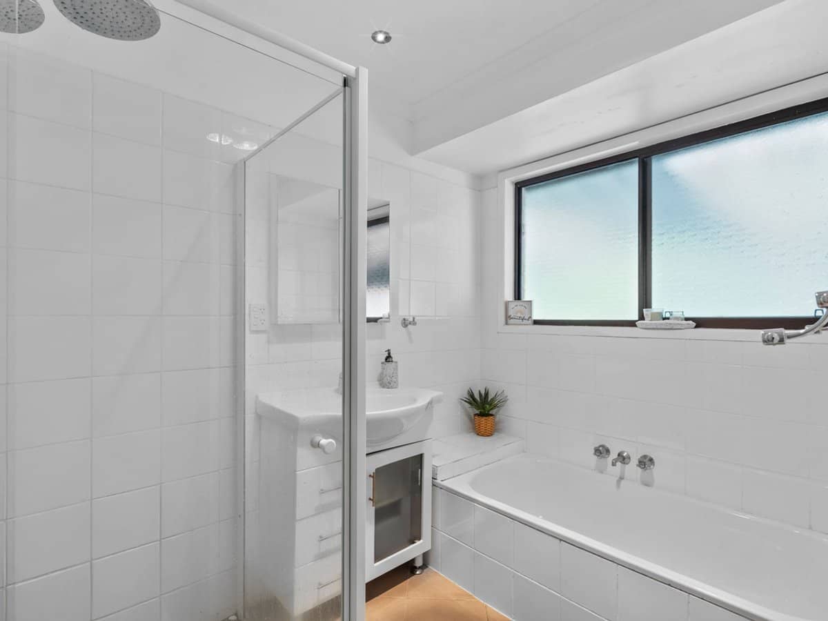 18 Columbia Court, Oxenford - Thumbnail 5