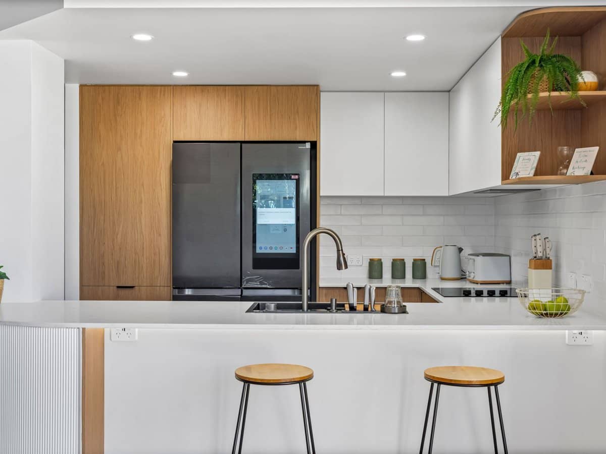 2342-2358 Gold Coast Highway, Mermaid Beach - Thumbnail 3