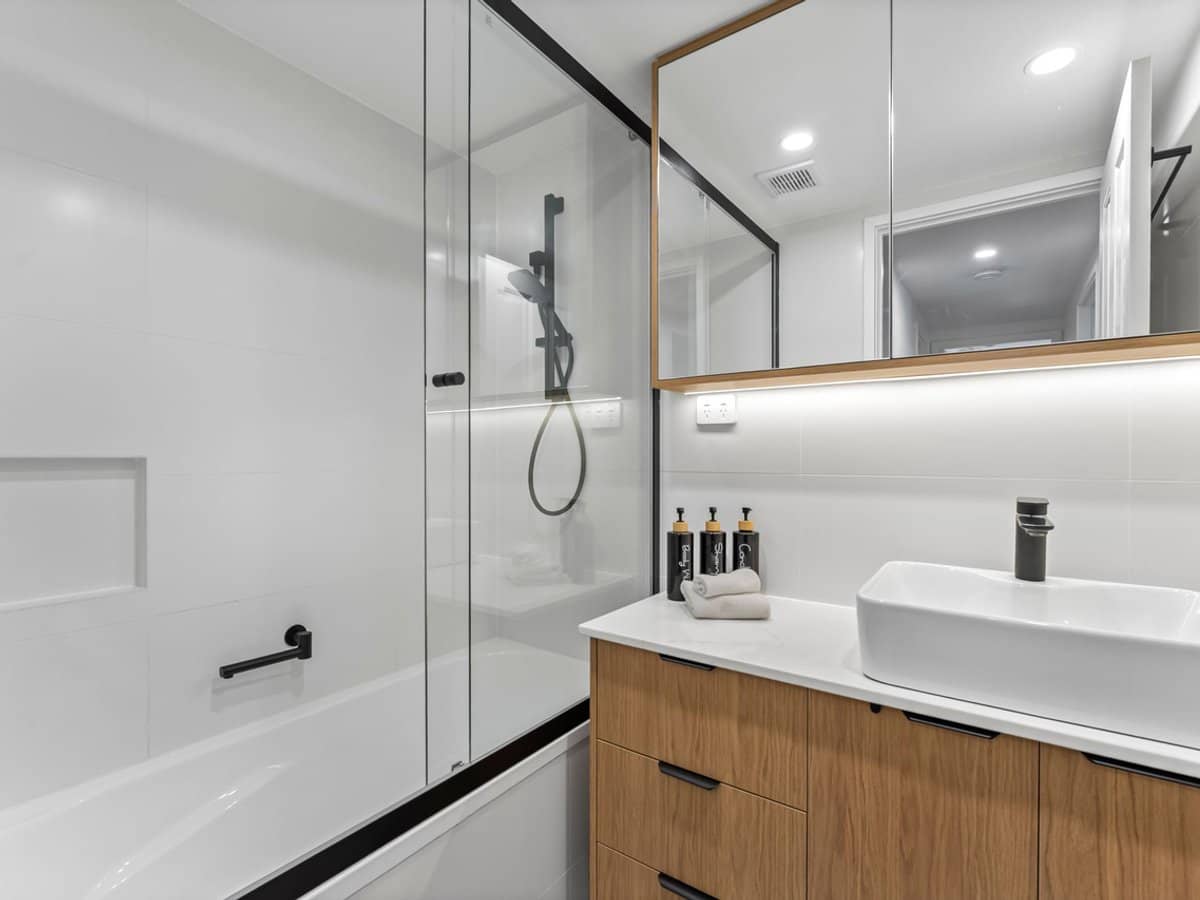 2342-2358 Gold Coast Highway, Mermaid Beach - Thumbnail 12