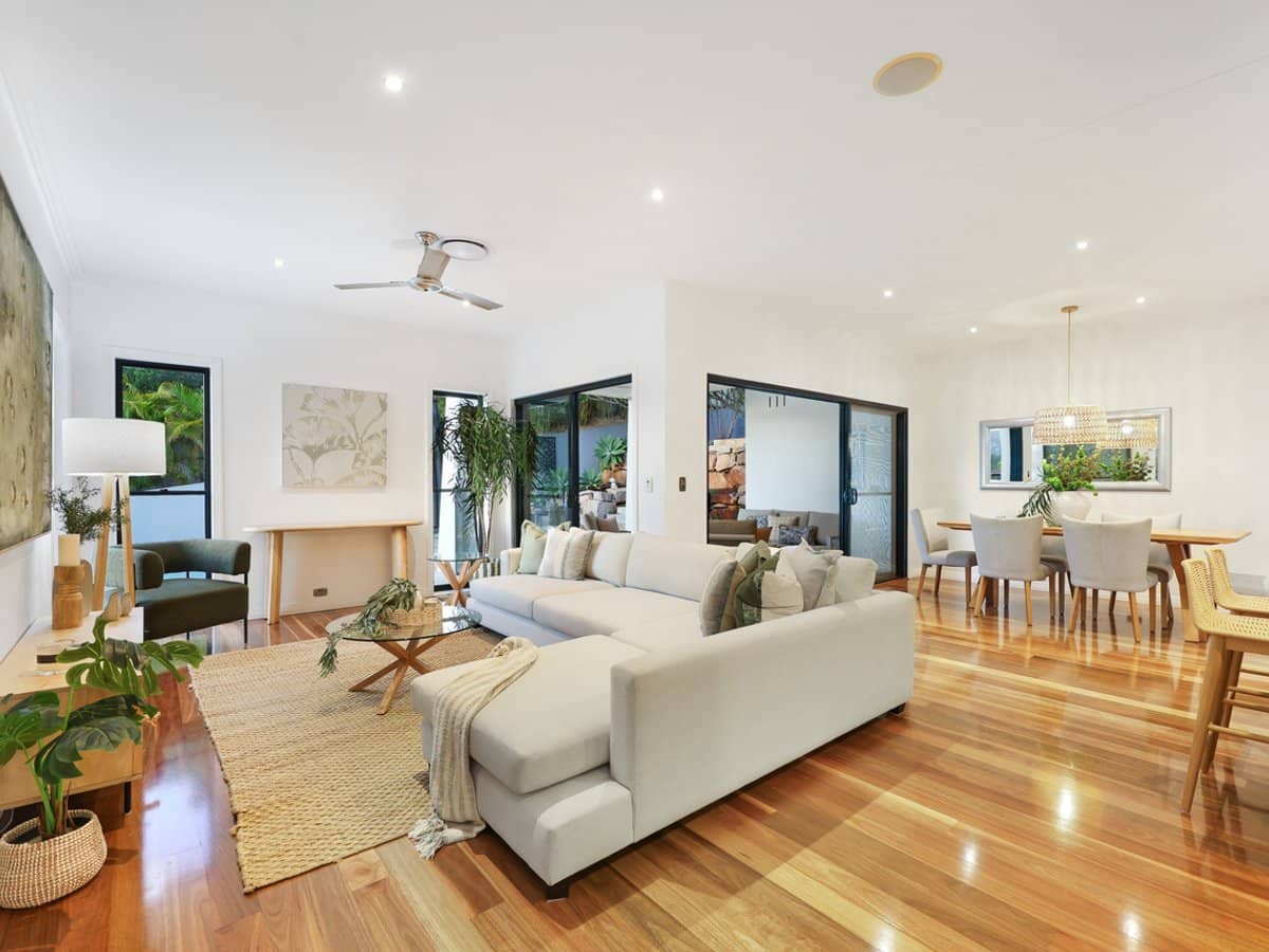 13 Finnagin Drive, BONOGIN - Thumbnail 6