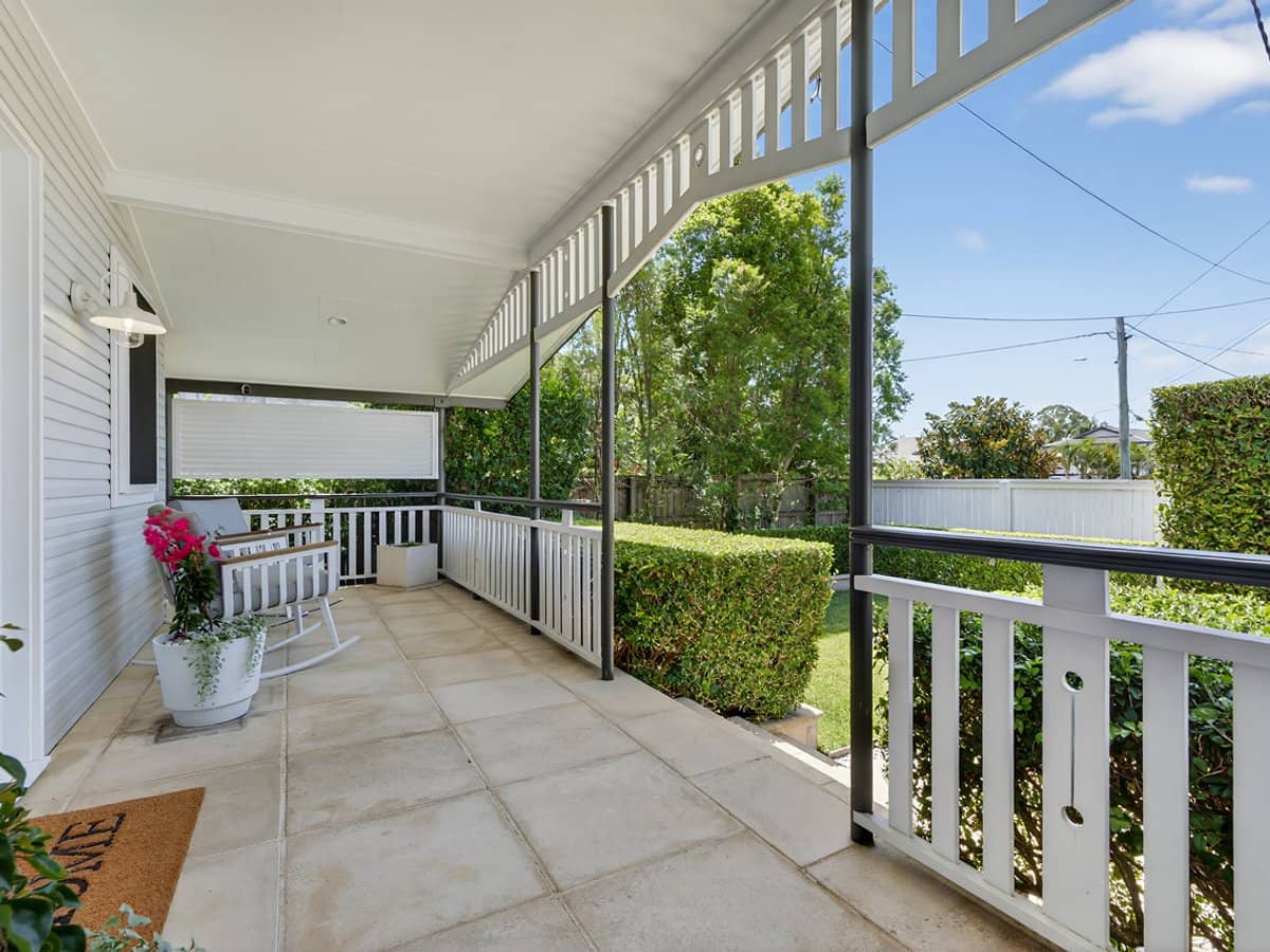 23 Clematis Avenue, HOLLYWELL - Thumbnail 4