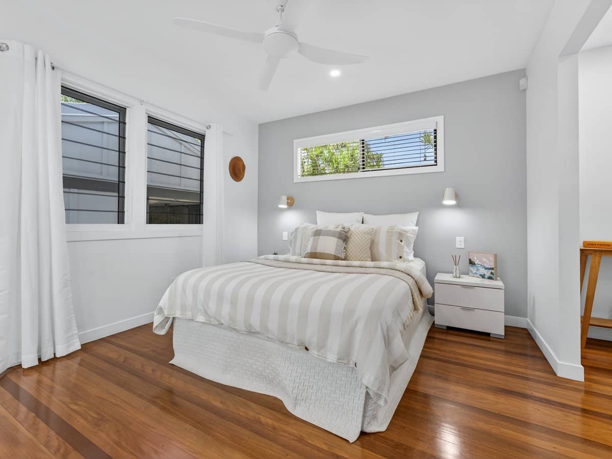 23 Clematis Avenue, HOLLYWELL - Thumbnail 14