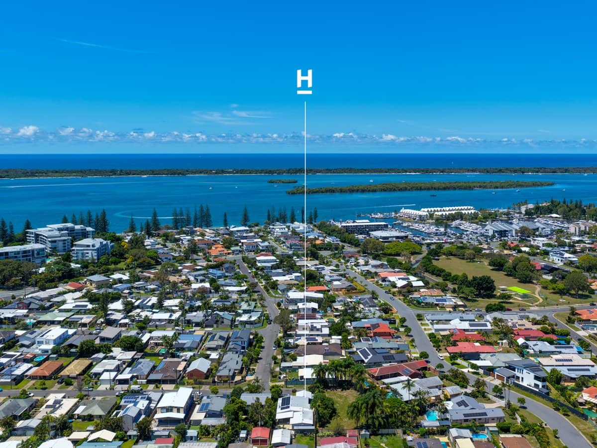 23 Clematis Avenue, HOLLYWELL - Thumbnail 26