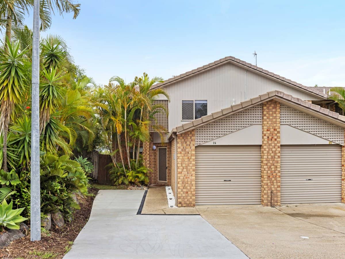 6-10 Bourton Road, MERRIMAC - Thumbnail 1