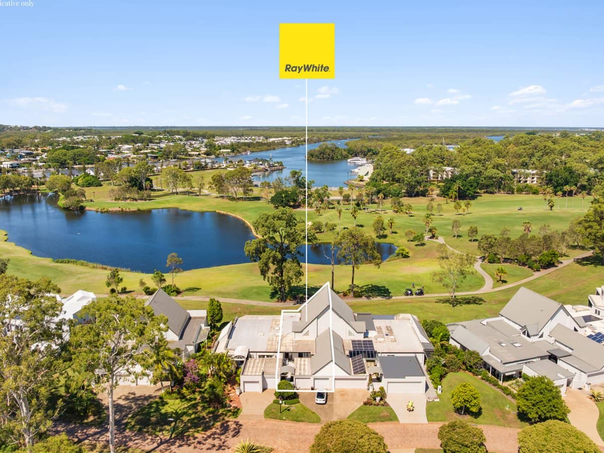 5467 Bay Hill Terrace, SANCTUARY COVE - Thumbnail 1