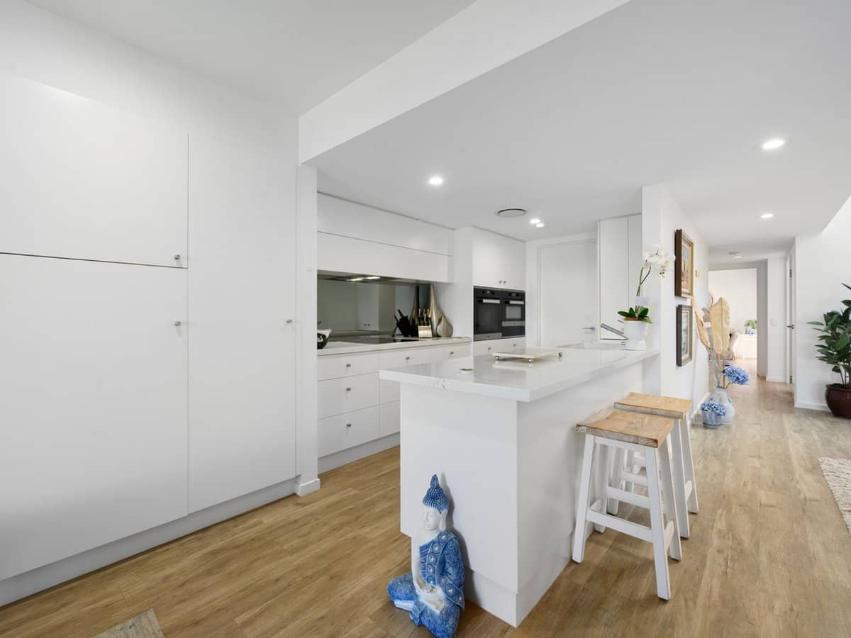 5467 Bay Hill Terrace, SANCTUARY COVE - Thumbnail 6