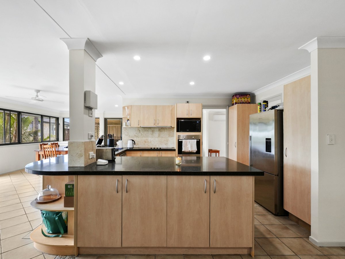 12 Macallan Street, MERRIMAC - Thumbnail 5