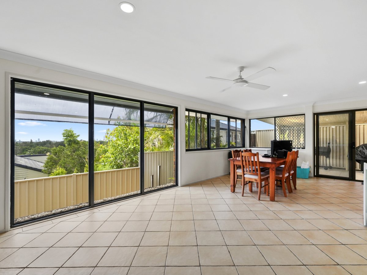 12 Macallan Street, MERRIMAC - Thumbnail 7