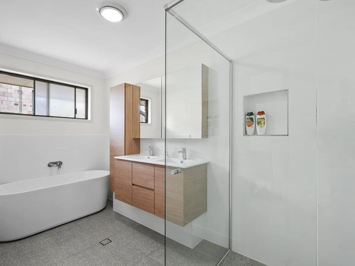 12 Macallan Street, MERRIMAC - Thumbnail 13