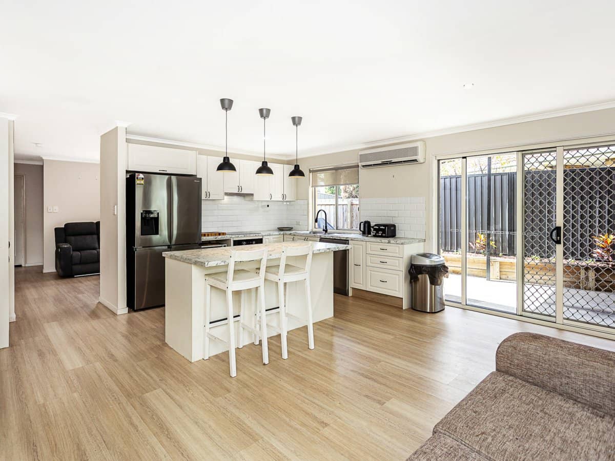 83 Oakdale Avenue, NERANG - Thumbnail 5