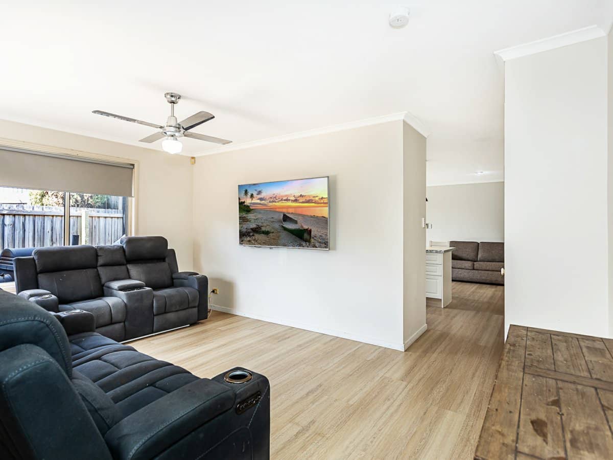 83 Oakdale Avenue, NERANG - Thumbnail 9