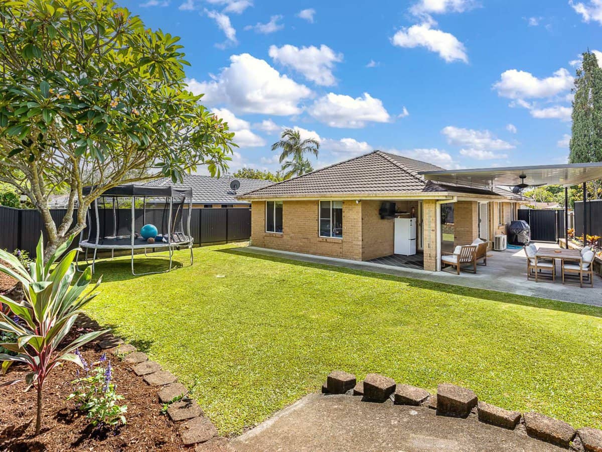 83 Oakdale Avenue, NERANG - Thumbnail 20