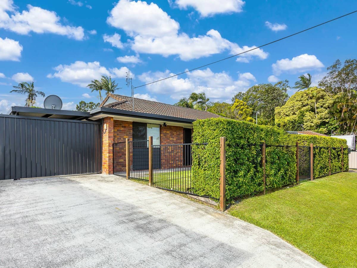 74 Cobai Drive, MUDGEERABA - Thumbnail 3
