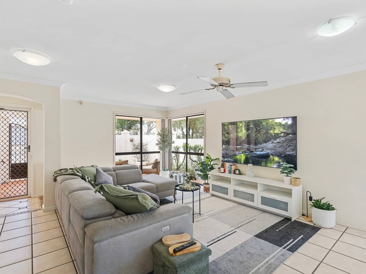 22-34 Glenside Drive, ROBINA - Thumbnail 3