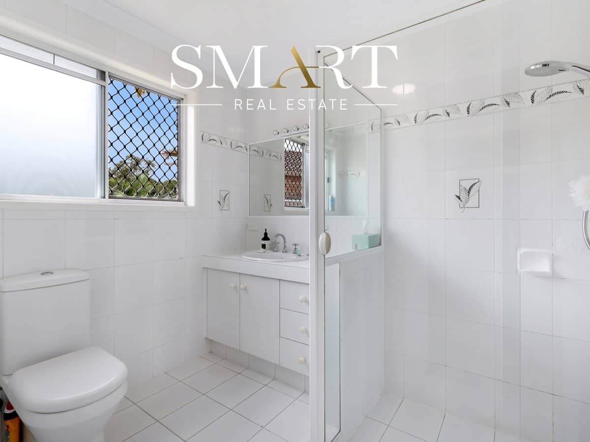 10 Putter Place, ARUNDEL - Thumbnail 6