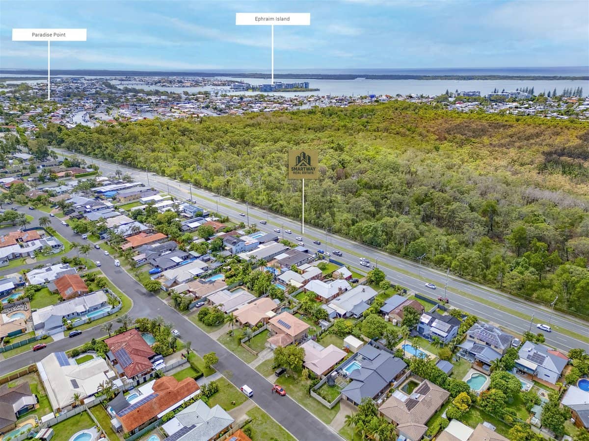 224 Oxley Drive, COOMBABAH - Thumbnail 1