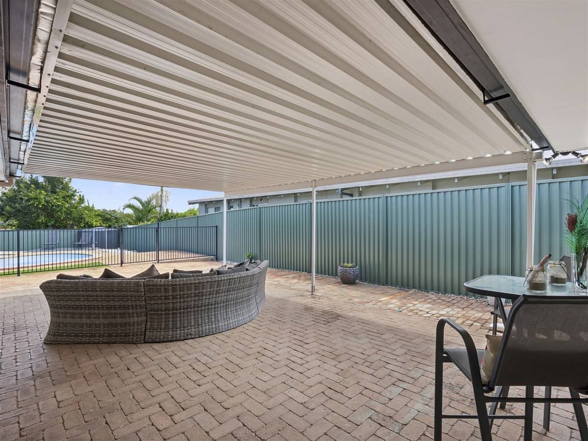 224 Oxley Drive, COOMBABAH - Thumbnail 19