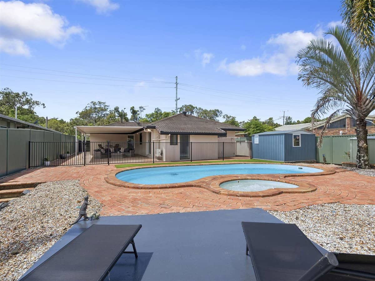 224 Oxley Drive, COOMBABAH - Thumbnail 21