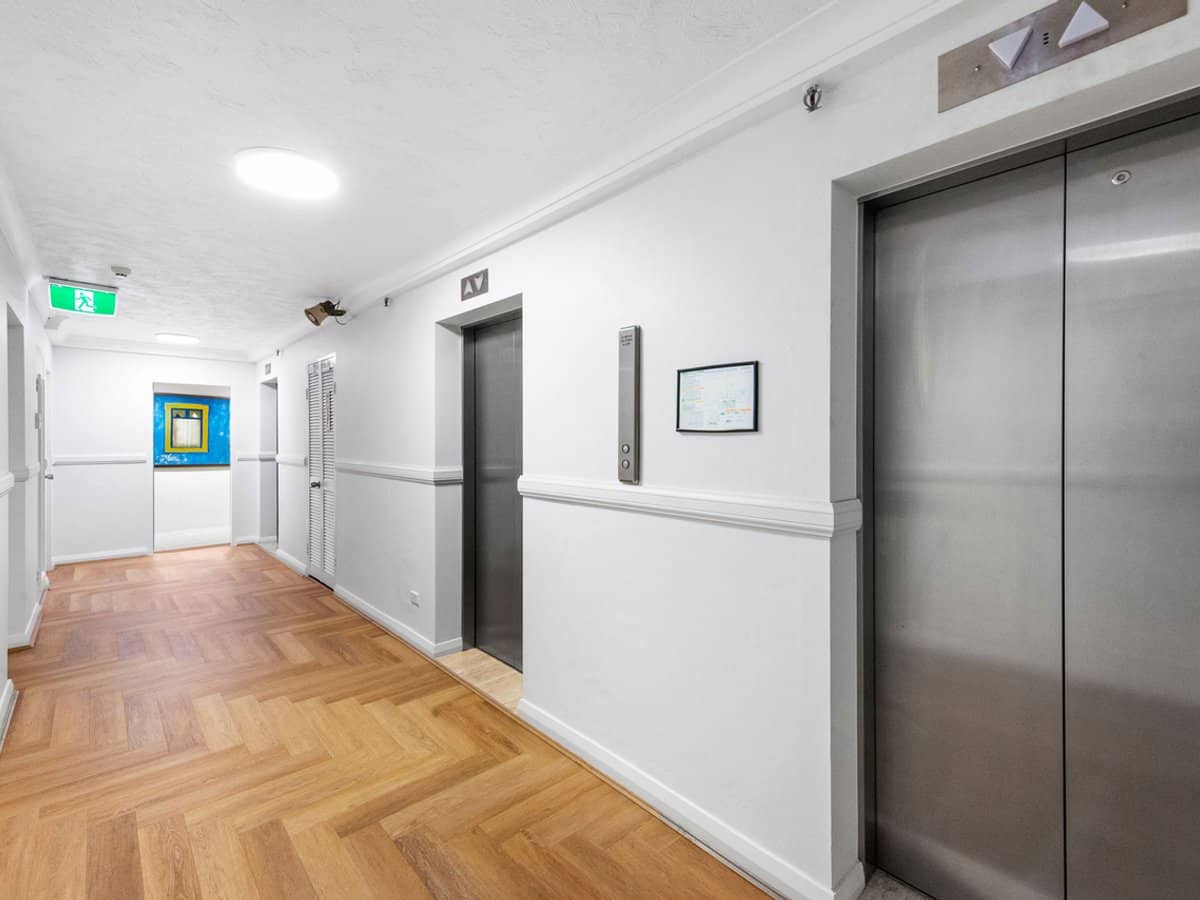 80 The Esplanade, Surfers Paradise - Thumbnail 25