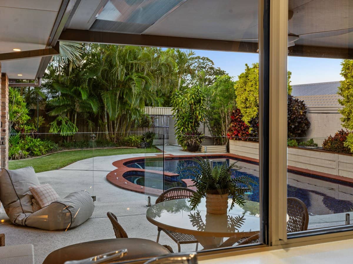 39 Dunkeith Avenue, Benowa Waters - Thumbnail 13