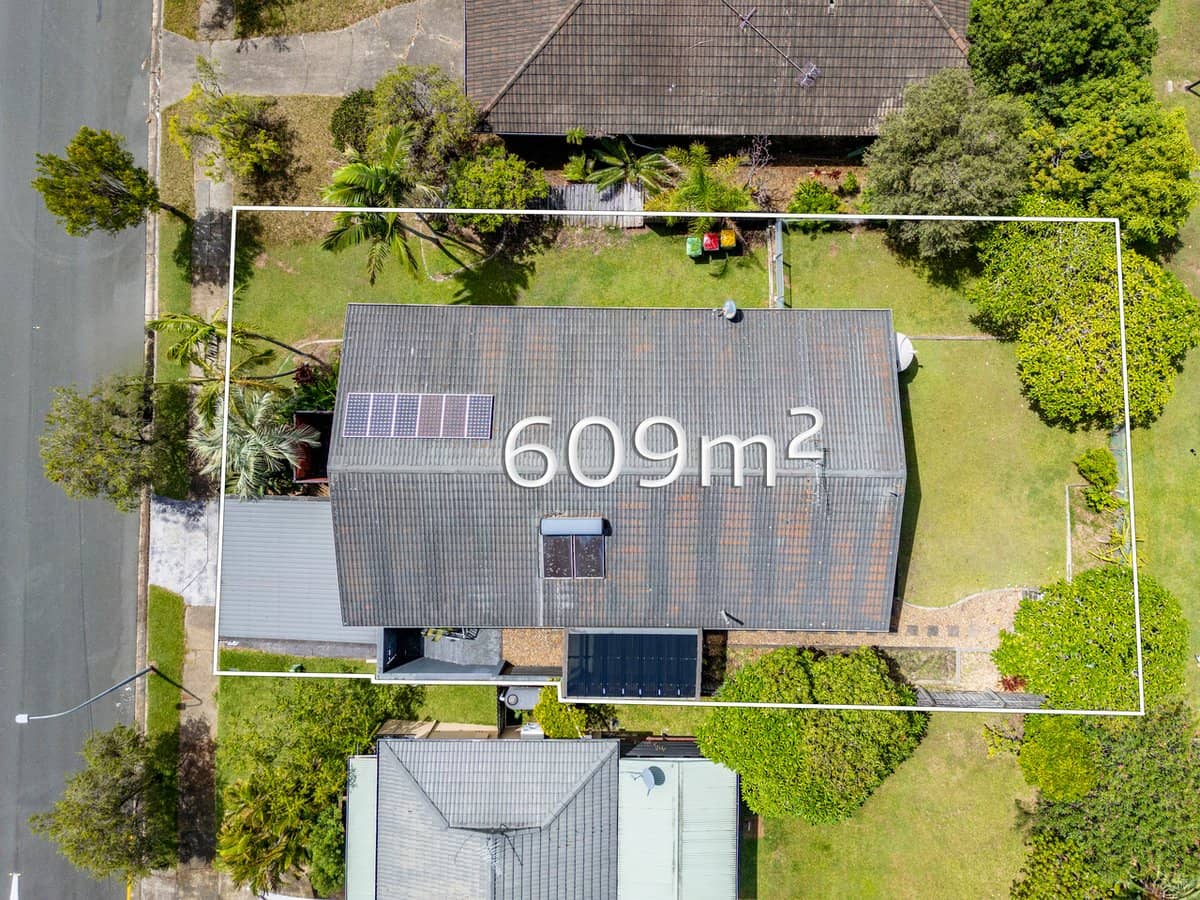 34 Parasol Street, ASHMORE - Thumbnail 3