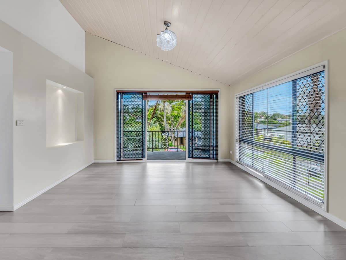 34 Parasol Street, ASHMORE - Thumbnail 5