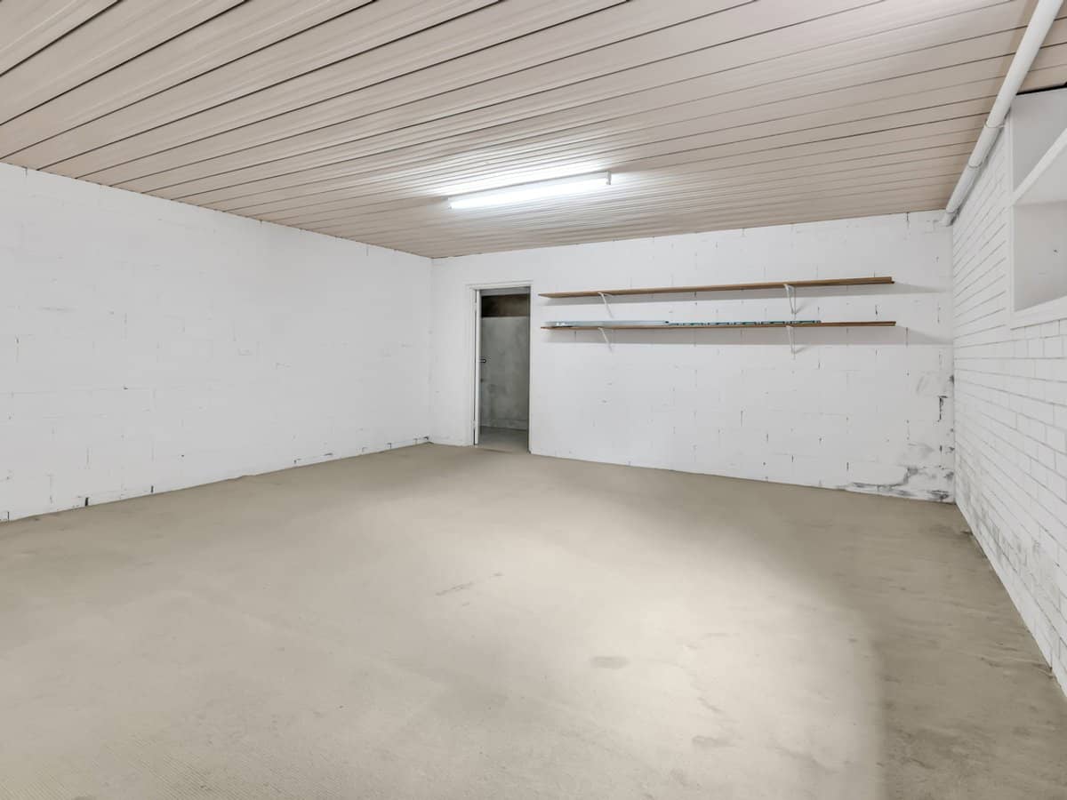 34 Parasol Street, ASHMORE - Thumbnail 18