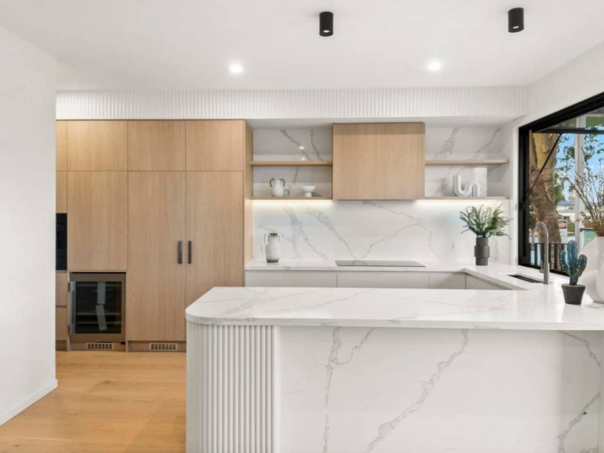 51 Rudd Street, BROADBEACH WATERS - Thumbnail 6