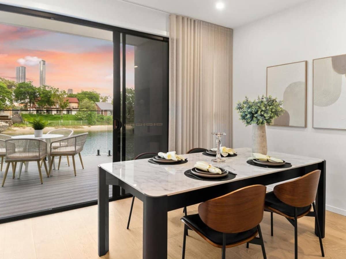 51 Rudd Street, BROADBEACH WATERS - Thumbnail 13