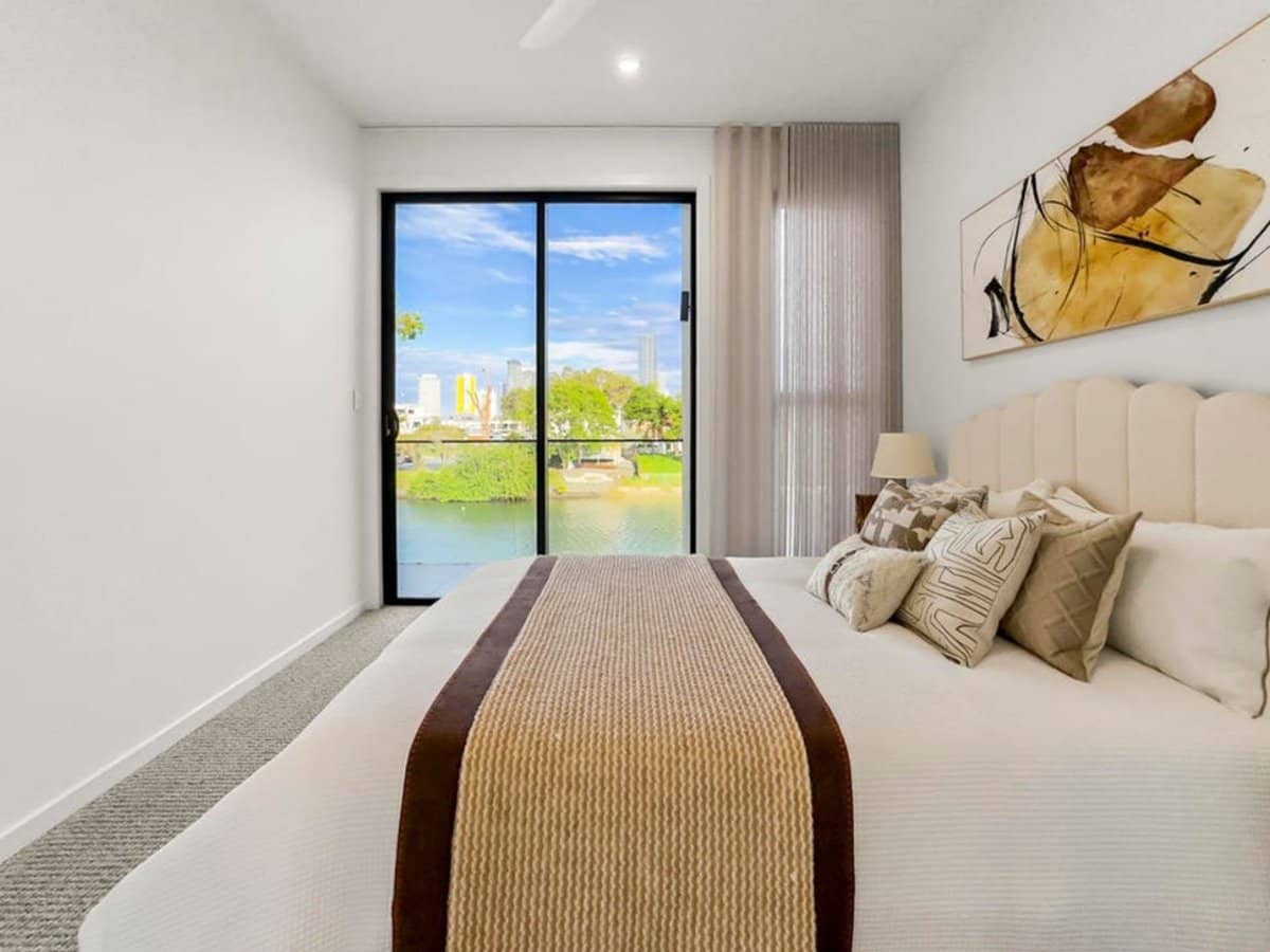 51 Rudd Street, BROADBEACH WATERS - Thumbnail 19