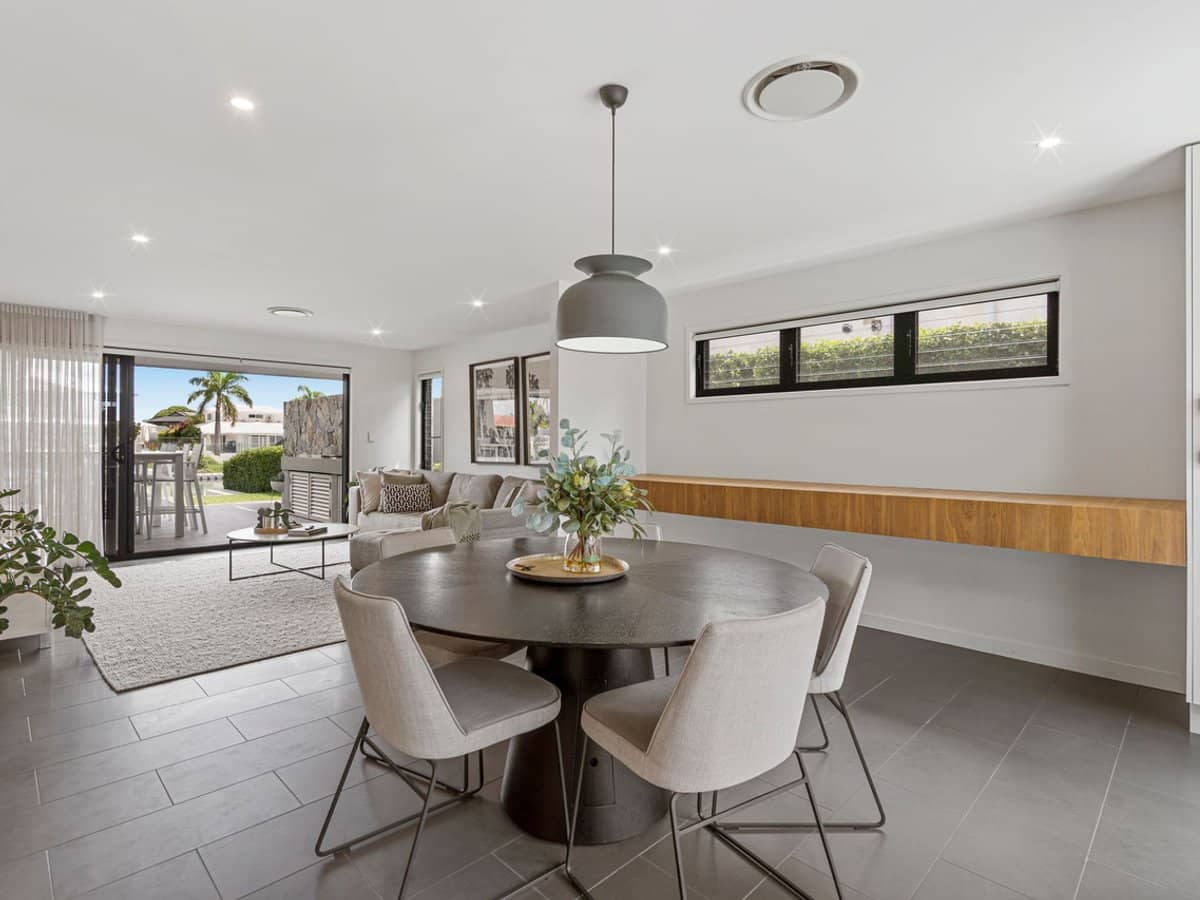 6 Drysdale Place, PARADISE POINT - Thumbnail 9