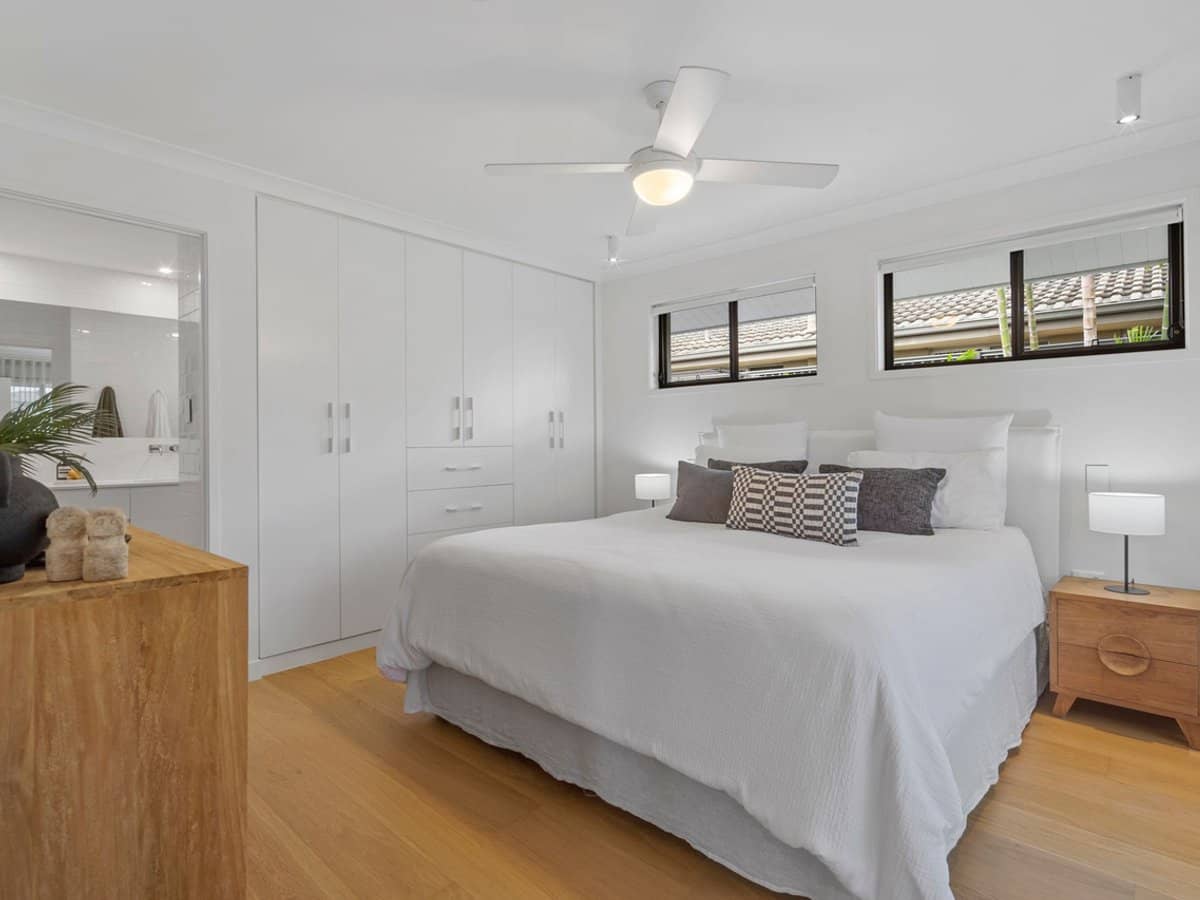 6 Drysdale Place, PARADISE POINT - Thumbnail 10